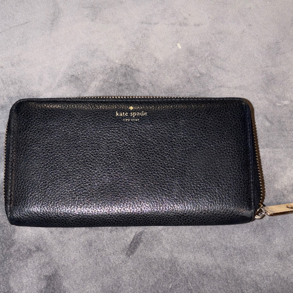 Kate Spade Black Textured Wallet